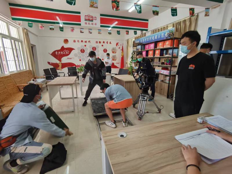 追星女孩心理学分析报告：新疆广告片拍摄公司揭秘饭圈应援式传播逻辑